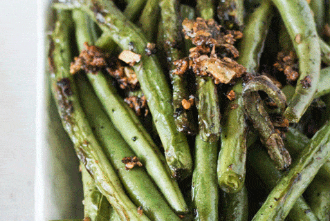 Garlic Pepper Skillet Green Beans