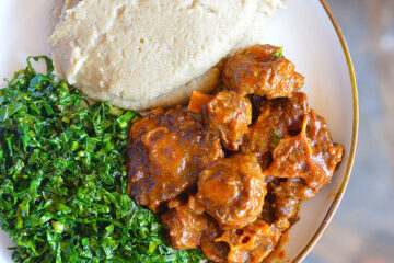 Sadza reMapfunde served with Oxtail and Veggies